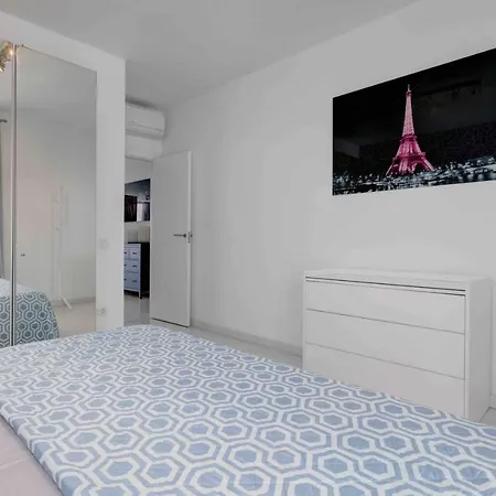 Modern 2 Bed Puerto Banus Apartment K2 Marbella Exterior foto