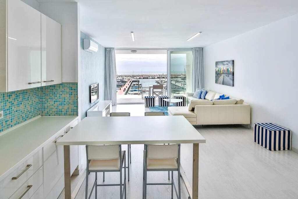 Modern 2 Bed Puerto Banus K2 Appartement Marbellac